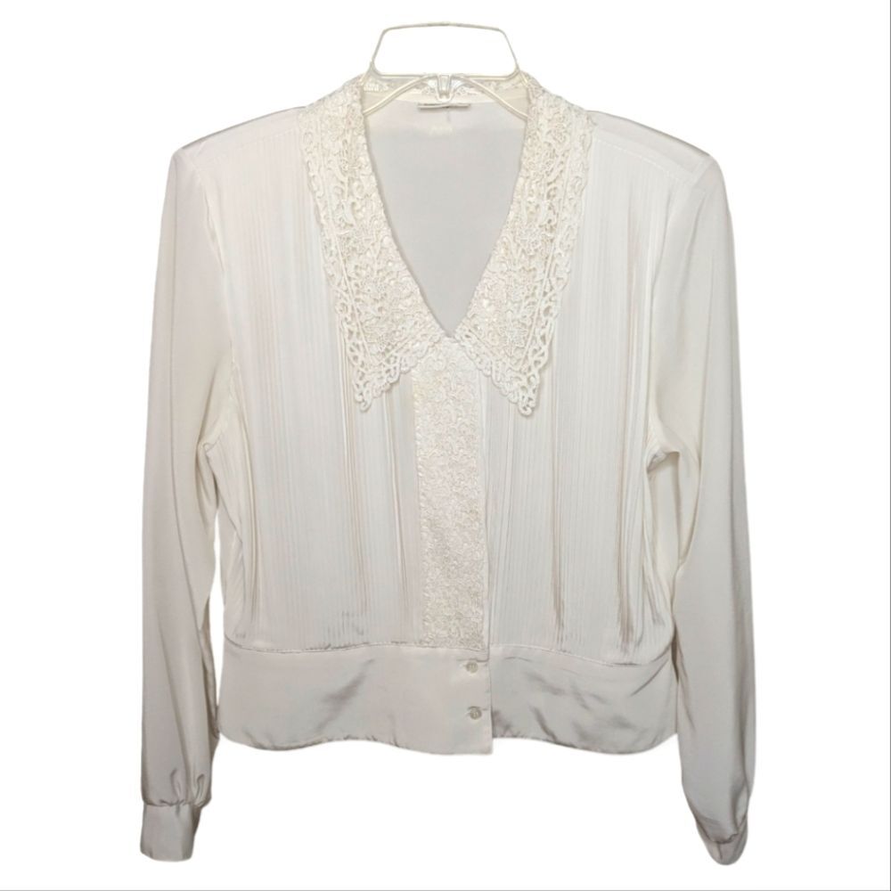 Vintage 1990s Nicola lace collar button front shirt